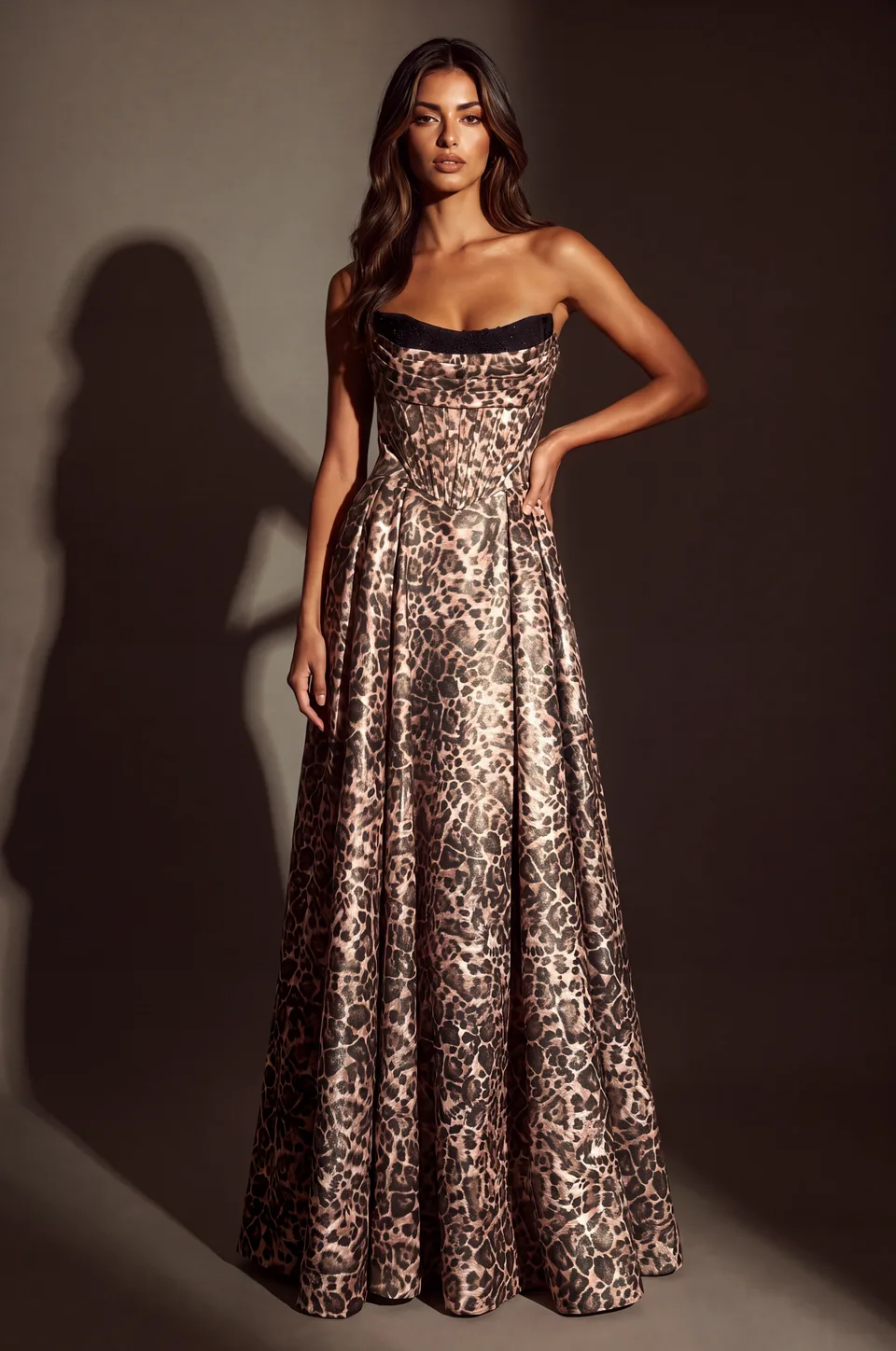 Vestido de línea A con estampado animal y corsé ajustable — Estampado 3