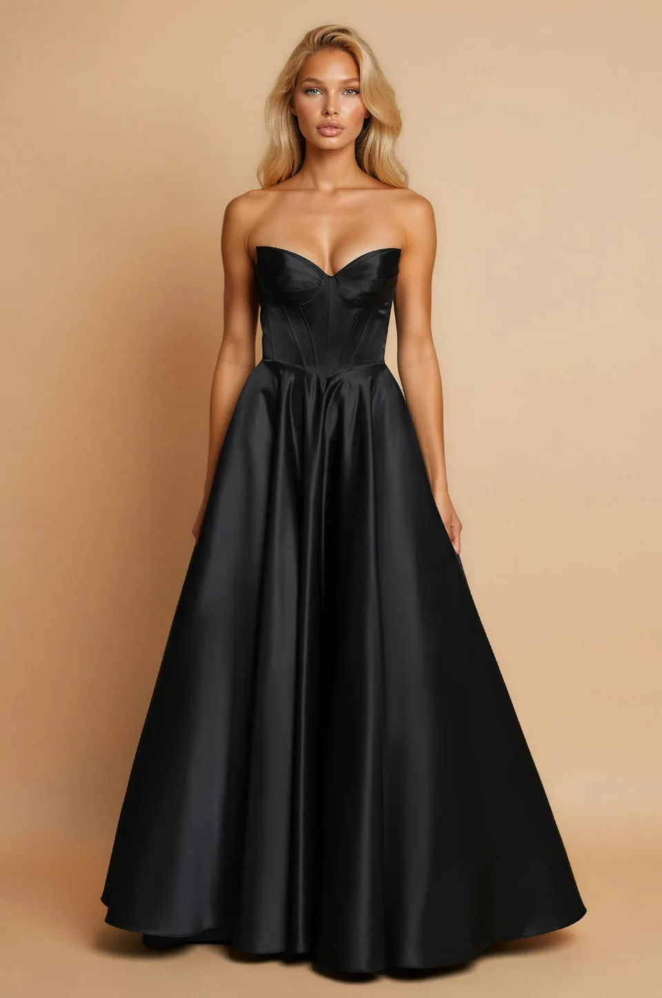Vestido de satín con corsé de varillas y falda amplia — Negro
