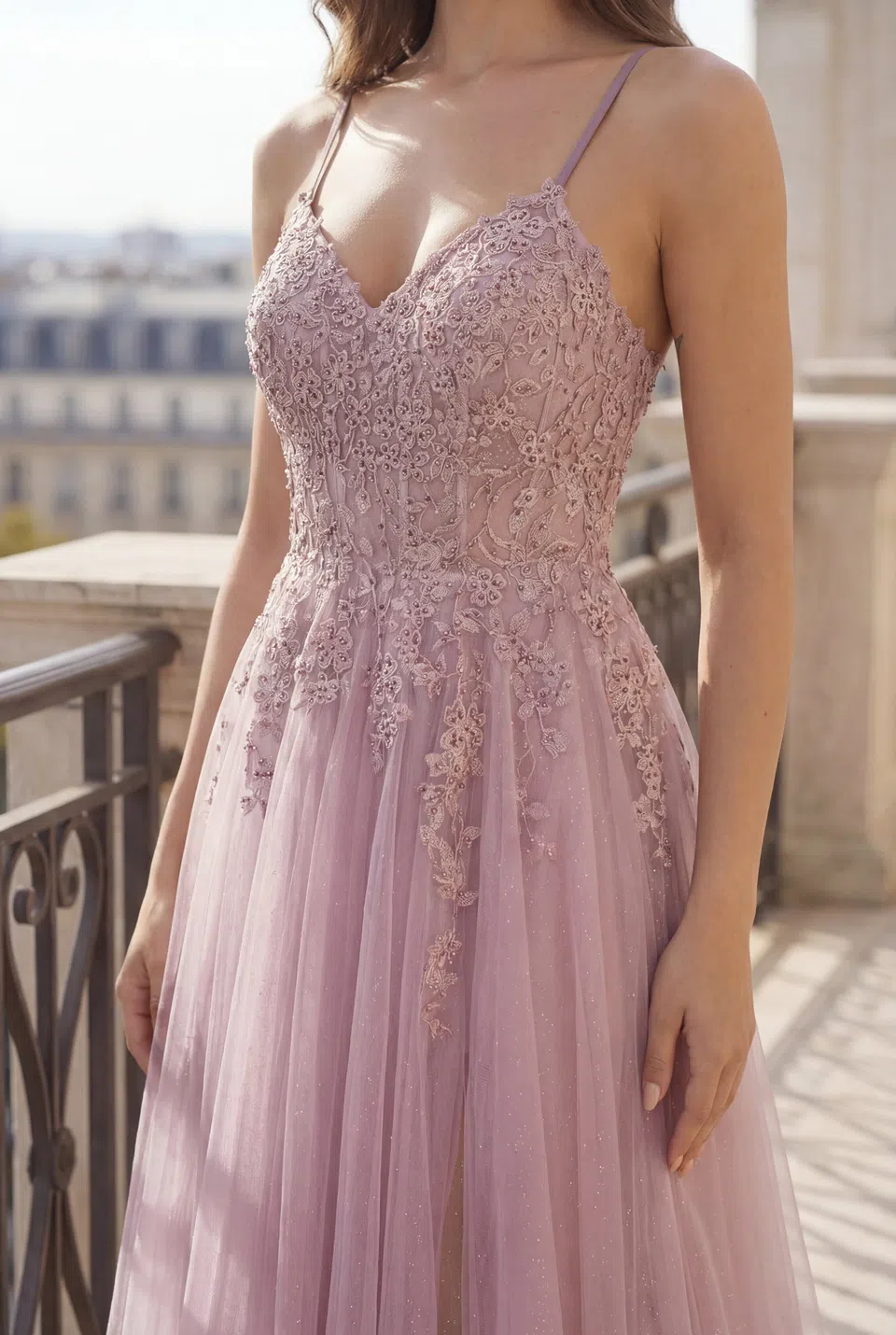 Vestido de graduación de encaje floral con abertura alta — Malva 3