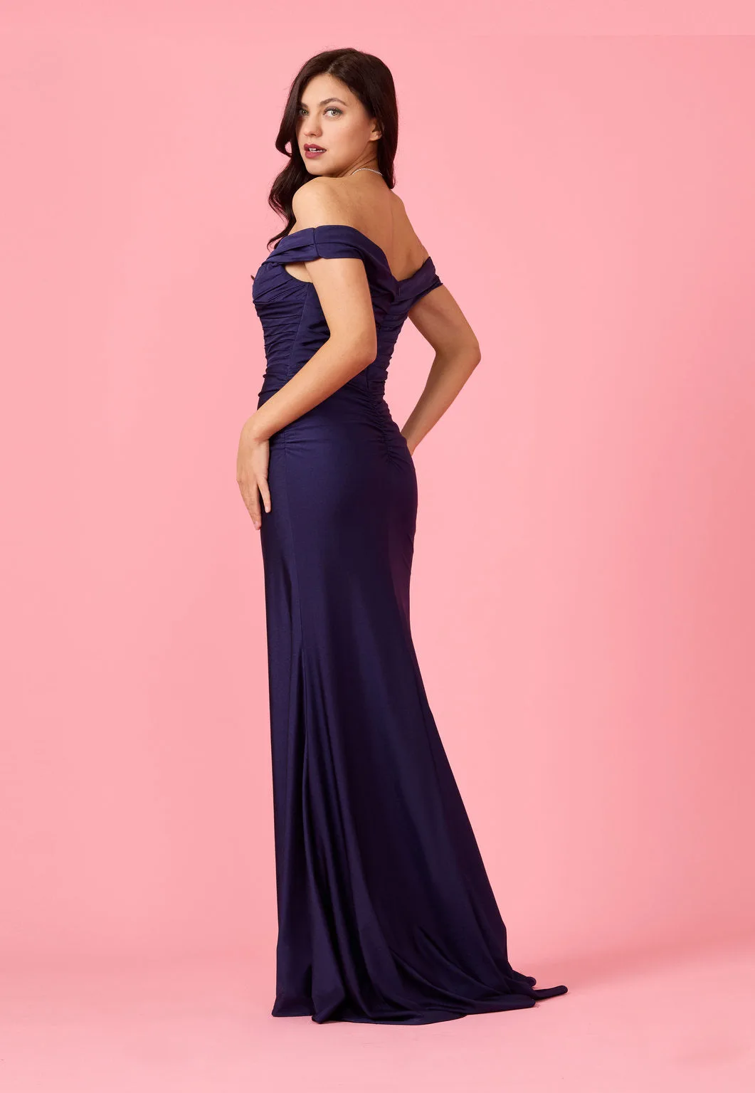 Vestido de gala elástice con hombros caídos — Azul marino 3