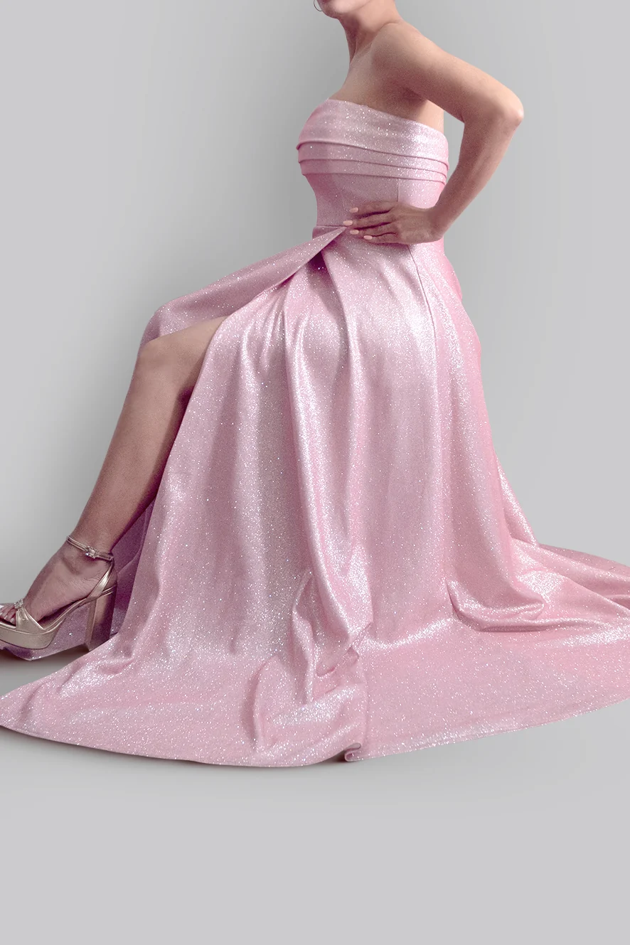 Vestido de satín brillante sin tirantes con cola — Rosado Barbie 3